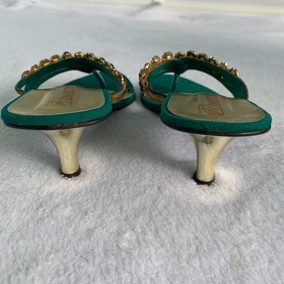 Emerald stone kitten heels - Picture 4 of 4